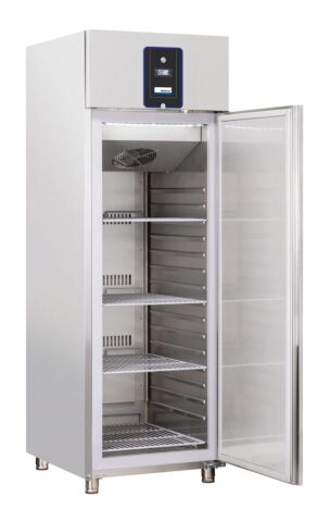 NordCap Tiefkühlschrank TKU 600 für GN 2/1 mit geöffneter Tür